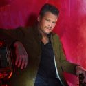Blake Shelton Scores 23rd Billboard Country Airplay No. 1 With “A Guy With a Girl”