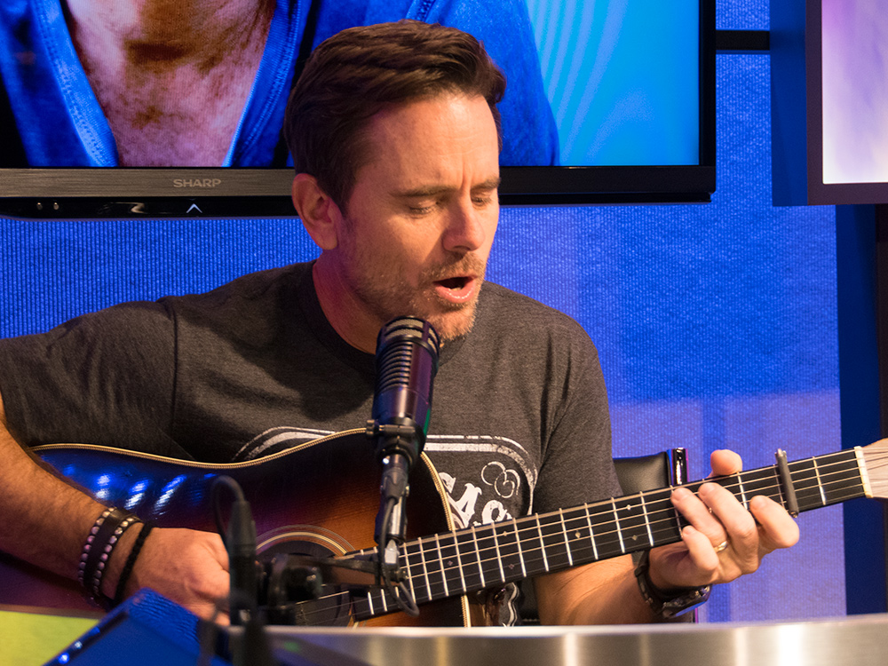 Charles Esten Goes Where No Man Has Gone Before With 52 Weeks of #EverySingleFriday